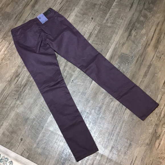 Women’s NWT Garage Jeggings - Picture 2 of 4